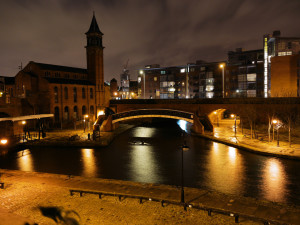 manchester_canal_scene_at_night